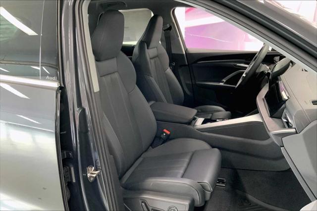 new 2025 Audi Q5 car, priced at $59,146