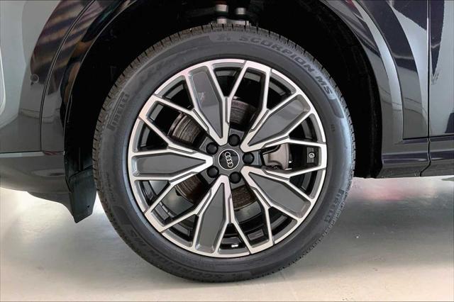 new 2025 Audi Q5 car, priced at $59,146