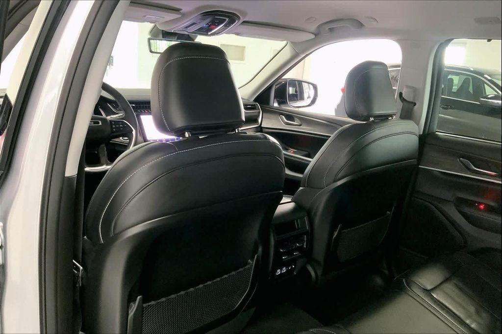 used 2023 Jeep Grand Cherokee car, priced at $31,995