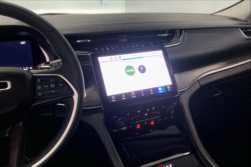 used 2023 Jeep Grand Cherokee car, priced at $31,995