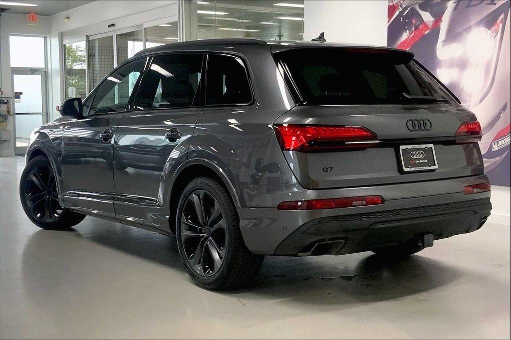 new 2026 Audi Q7 car, priced at $78,295