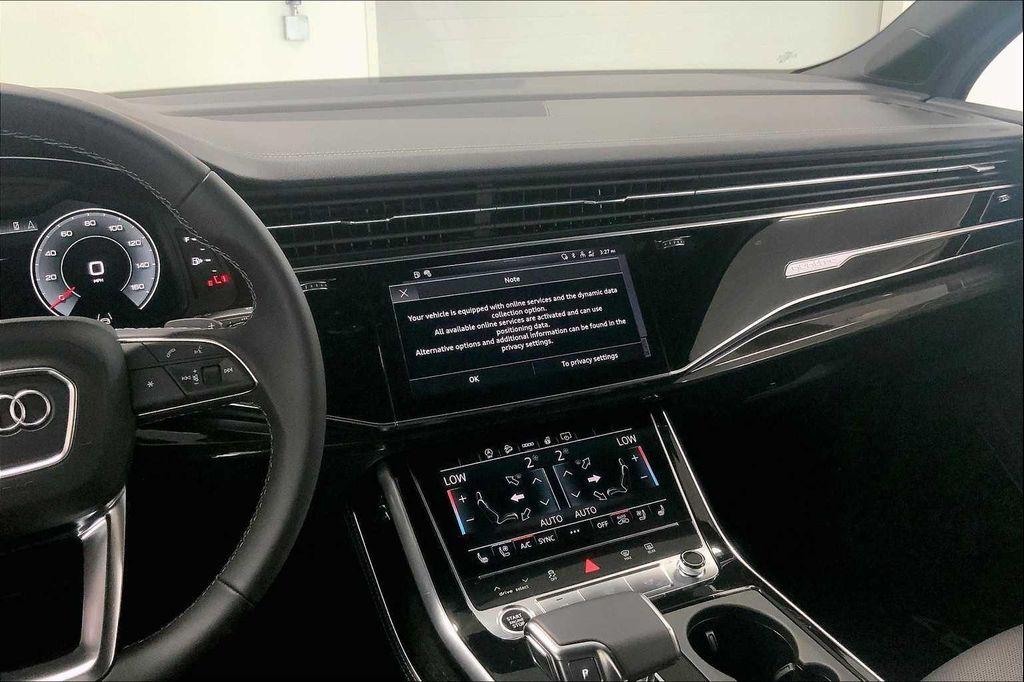 new 2026 Audi Q7 car, priced at $78,295