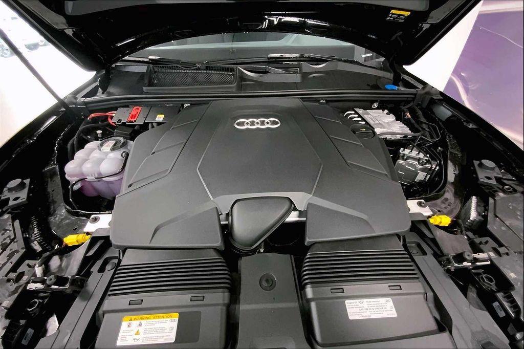 new 2026 Audi Q7 car, priced at $78,140