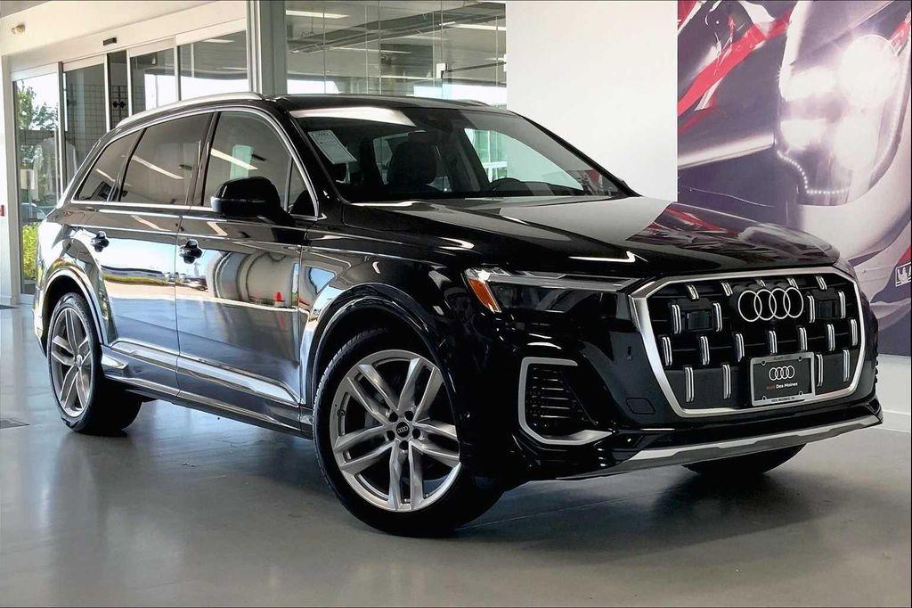new 2025 Audi Q7 car, priced at $71,450