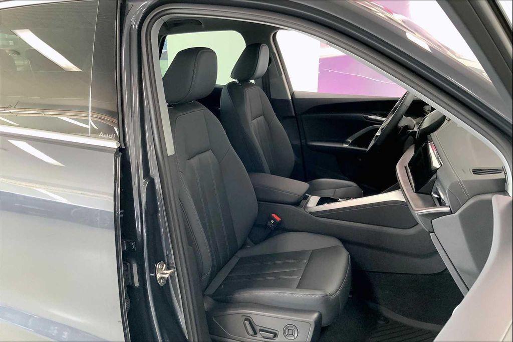 new 2025 Audi Q5 car, priced at $54,940