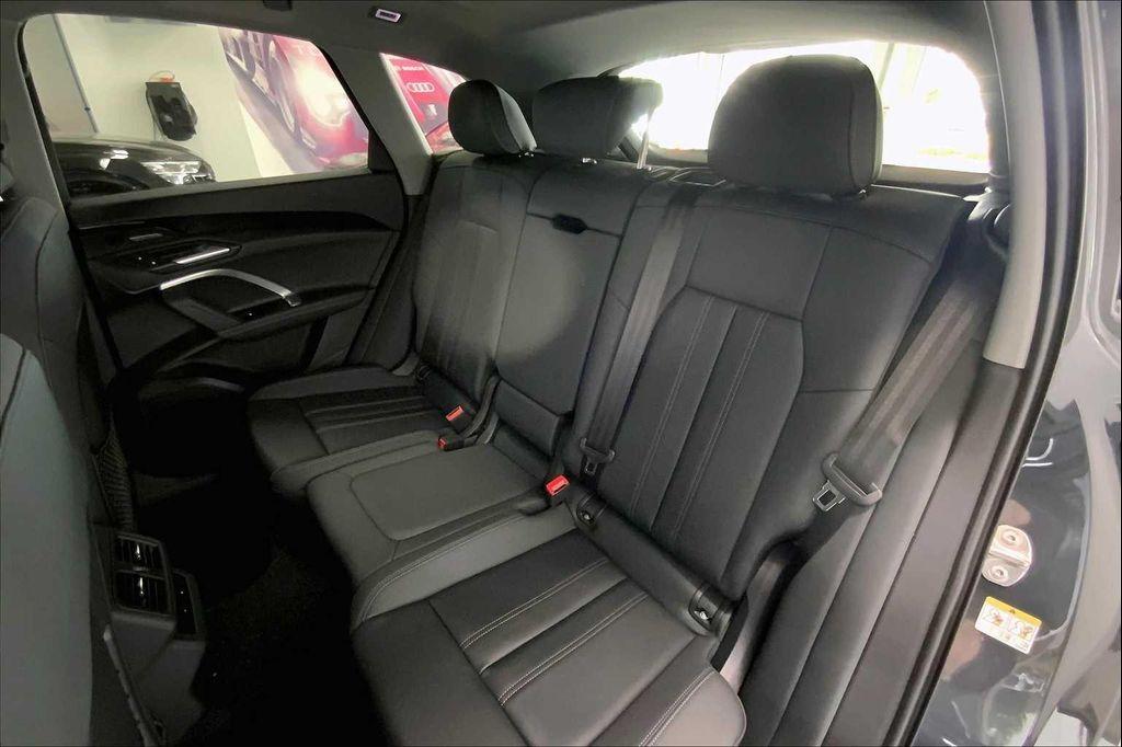 new 2025 Audi Q5 car, priced at $54,940