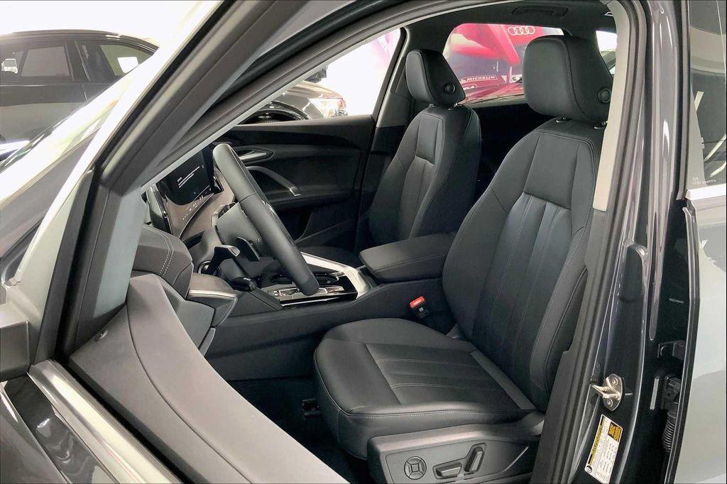 new 2025 Audi Q5 car, priced at $54,940