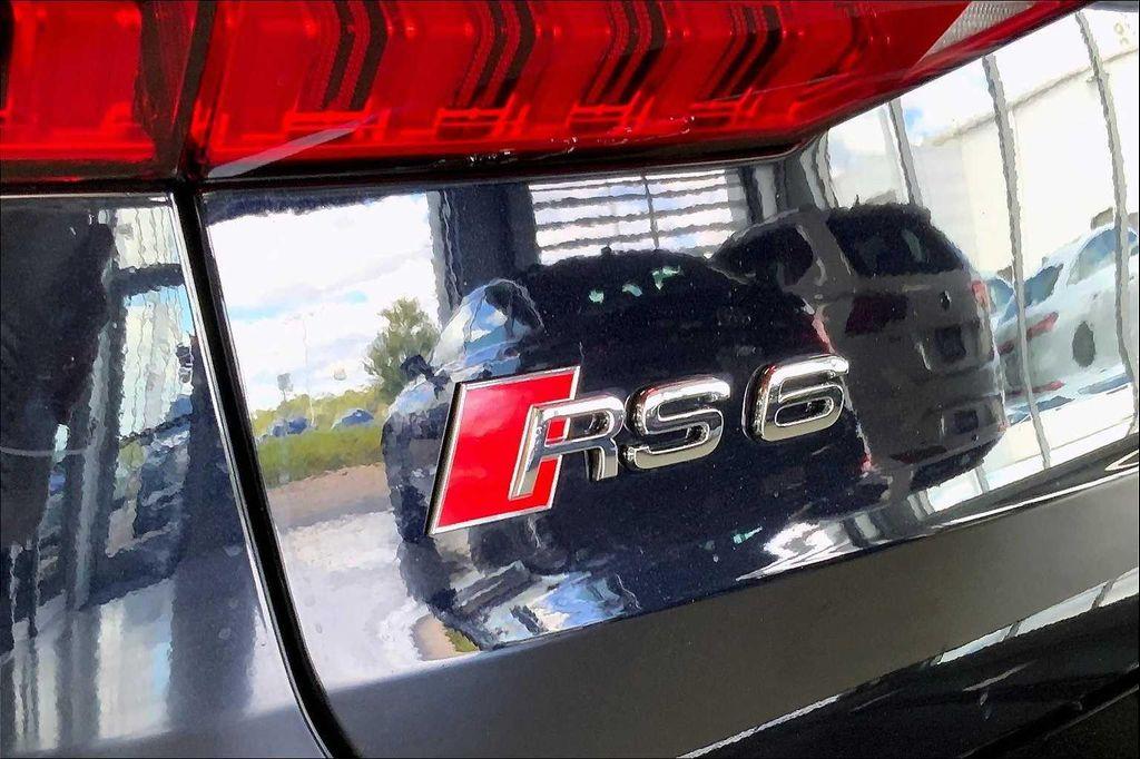 new 2026 Audi RS 6 Avant car, priced at $141,215