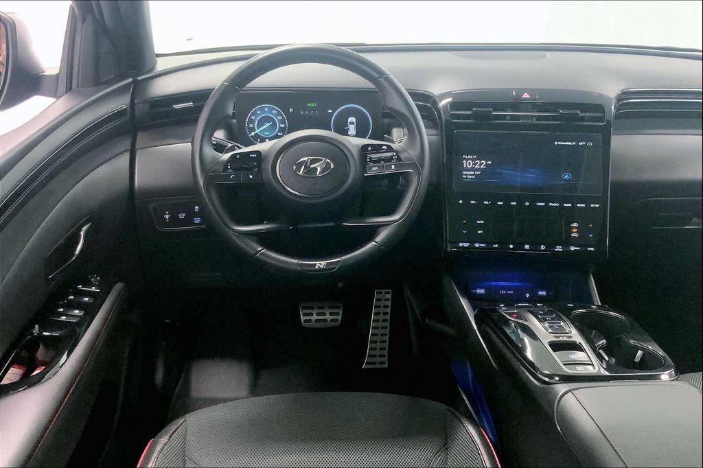 used 2024 Hyundai TUCSON Hybrid car, priced at $29,690