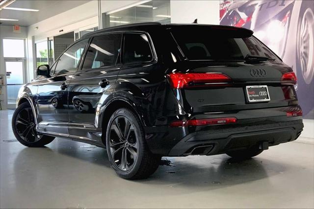 new 2025 Audi Q7 car, priced at $69,714