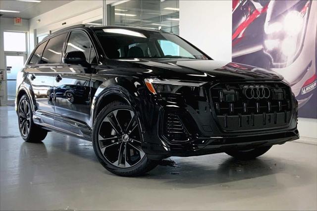 new 2025 Audi Q7 car, priced at $69,714