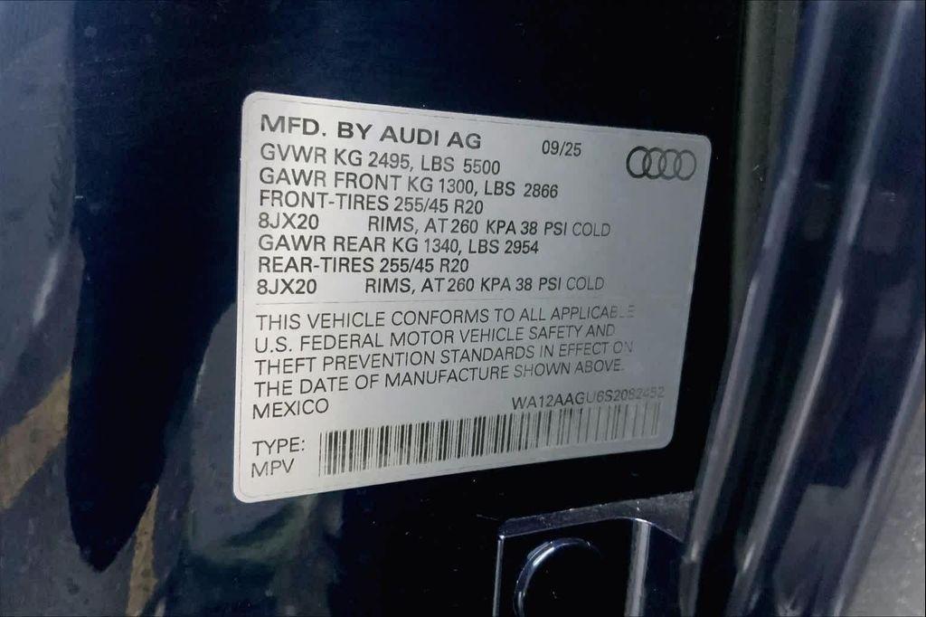 new 2025 Audi Q5 car, priced at $60,092