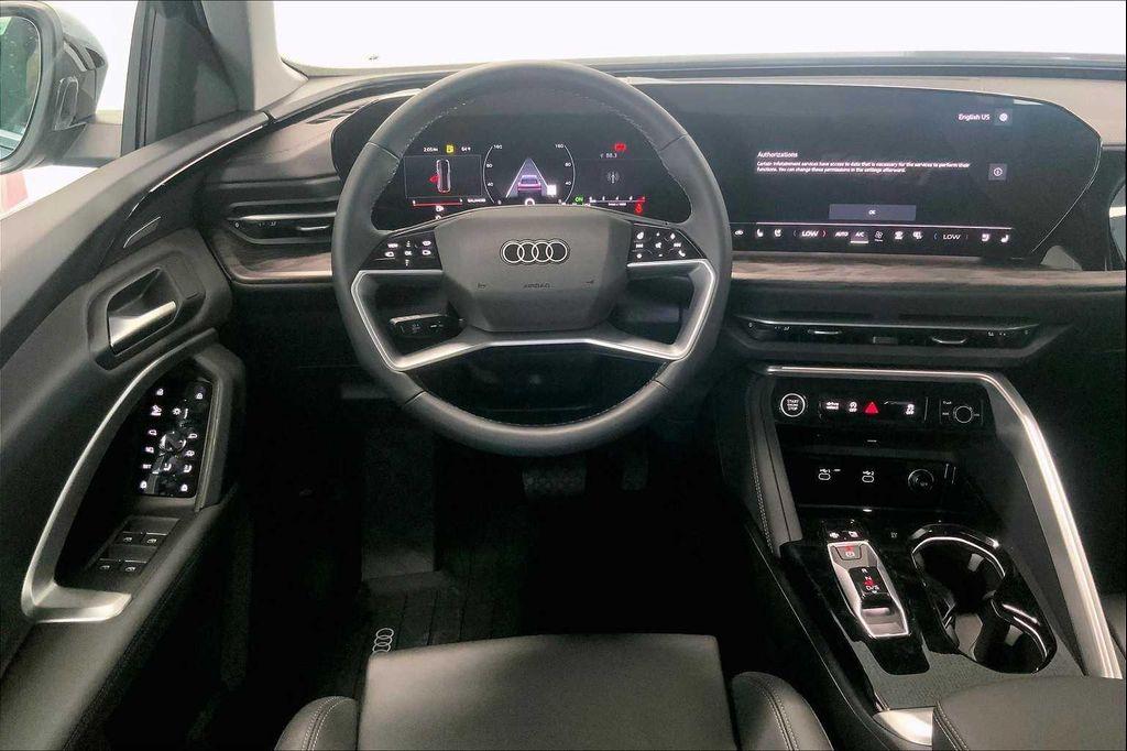 new 2025 Audi Q5 car, priced at $60,092