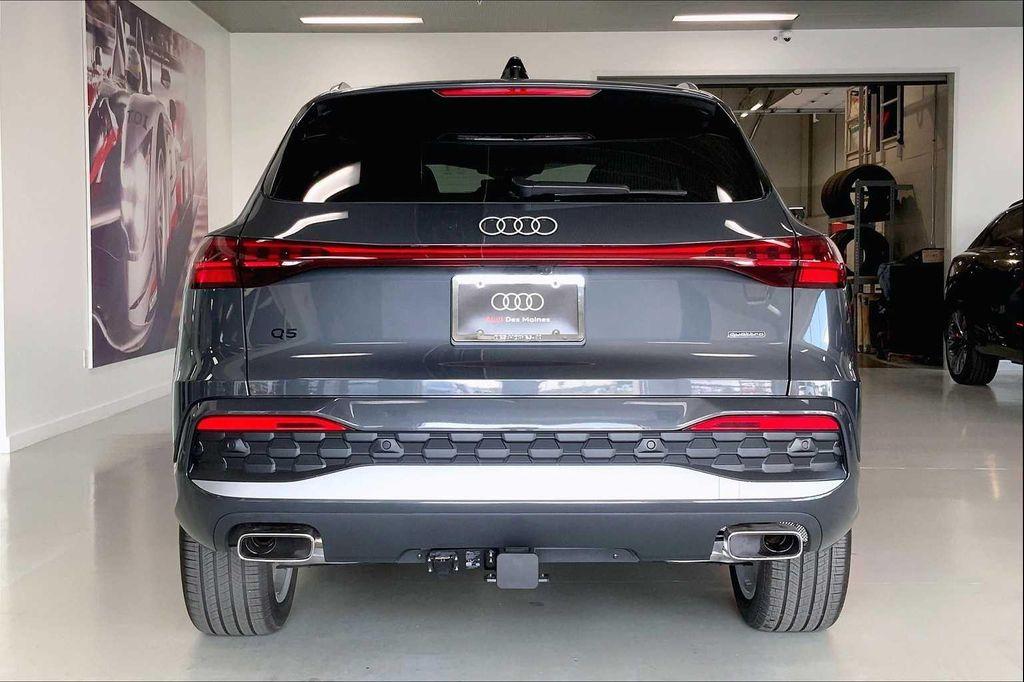 new 2025 Audi Q5 car, priced at $60,092