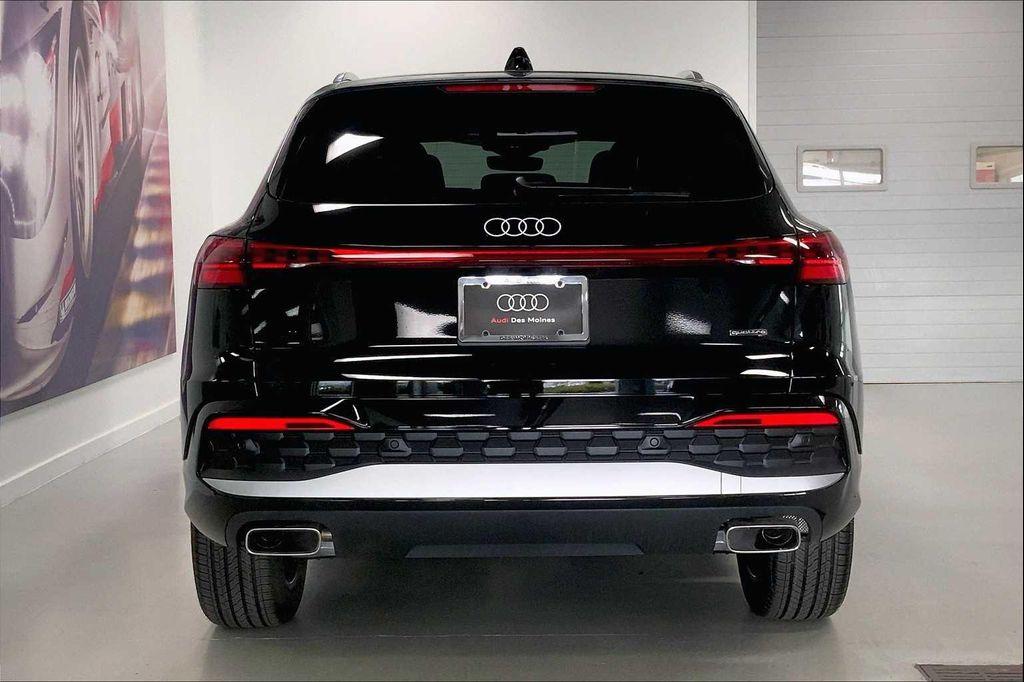 new 2025 Audi Q5 car, priced at $55,930