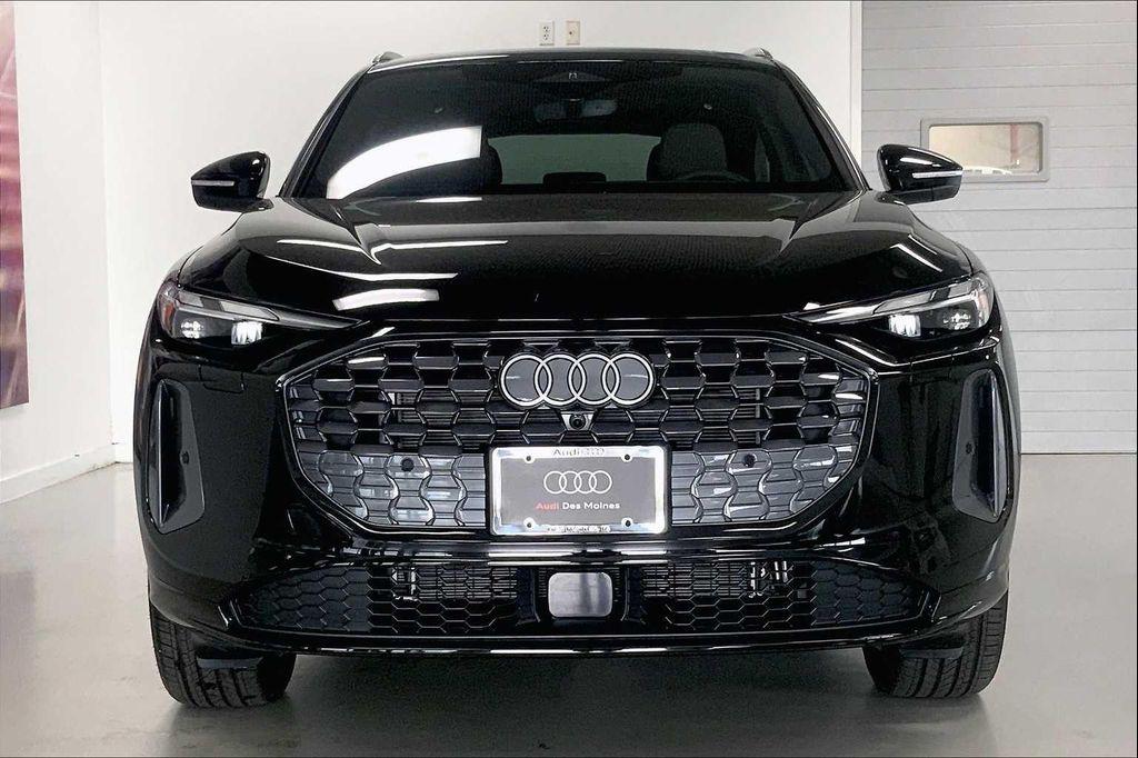 new 2025 Audi Q5 car, priced at $55,930