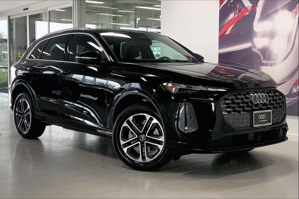 new 2025 Audi Q5 car, priced at $55,930
