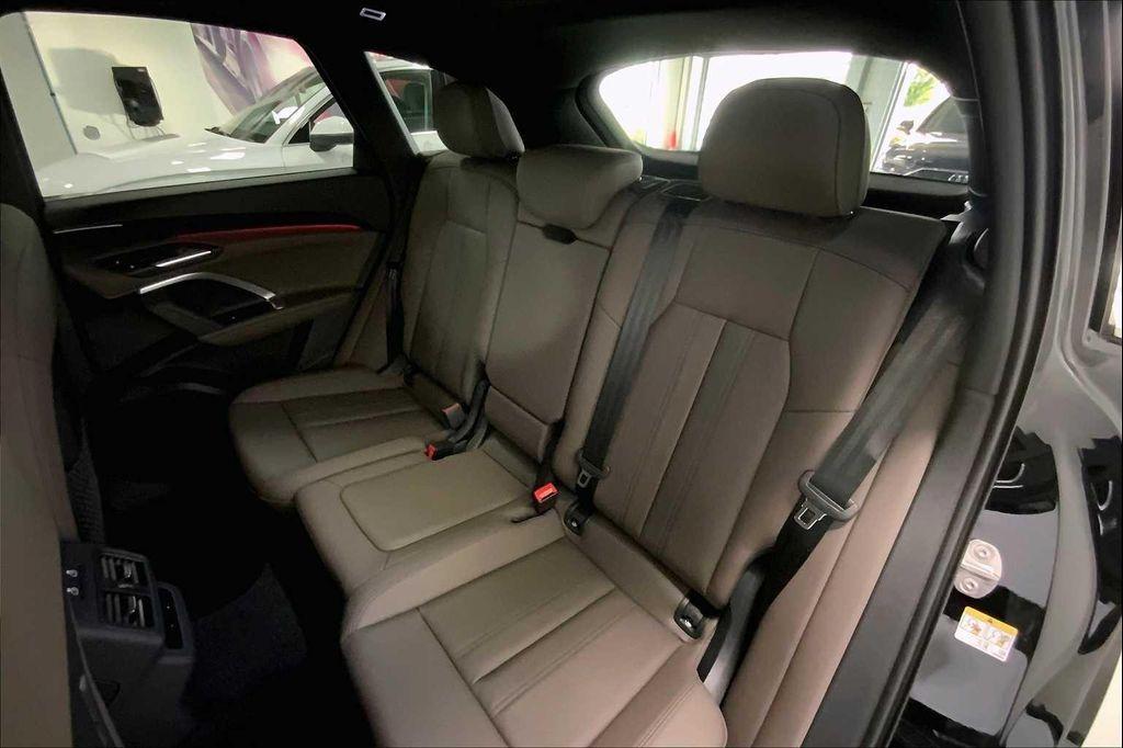 new 2025 Audi Q5 car, priced at $55,930