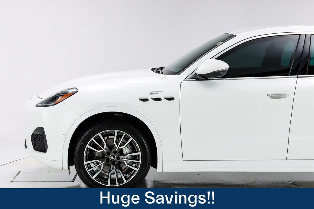 new 2024 Maserati Grecale car, priced at $63,888