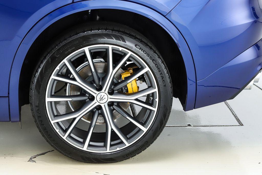 used 2023 Maserati Grecale car, priced at $36,590