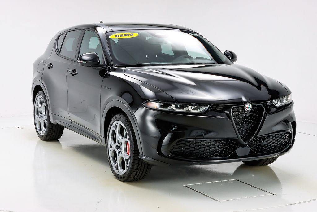 new 2024 Alfa Romeo Tonale car, priced at $54,287