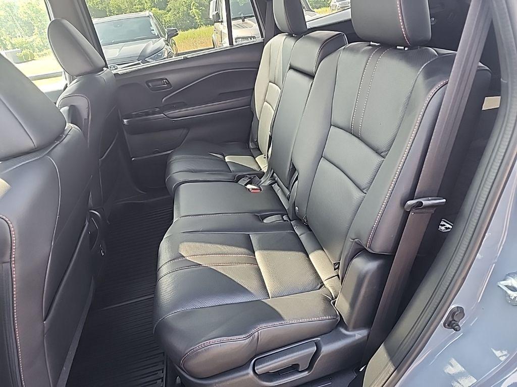 used 2022 Honda Passport car, priced at $28,890