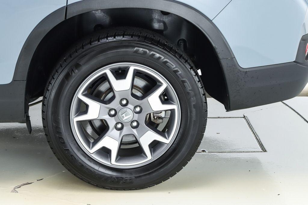 used 2022 Honda Passport car, priced at $28,890