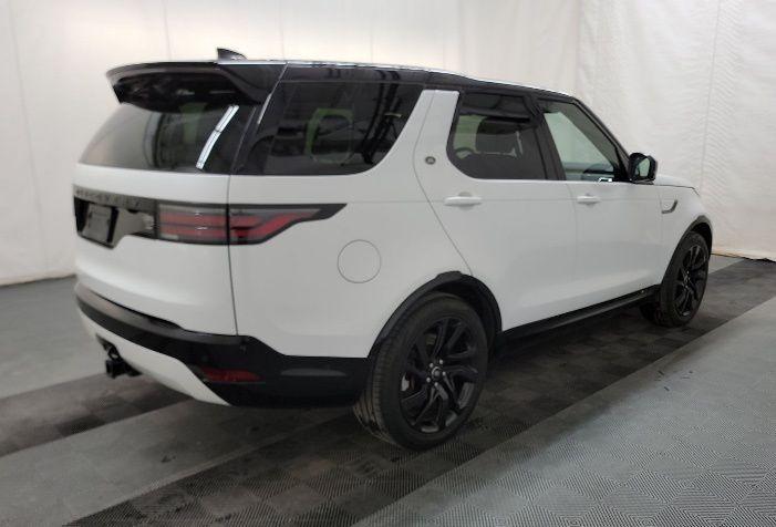 used 2022 Land Rover Discovery car, priced at $38,990