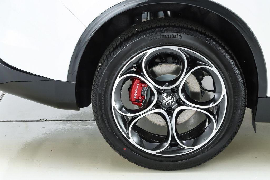 new 2025 Alfa Romeo Stelvio car, priced at $61,020