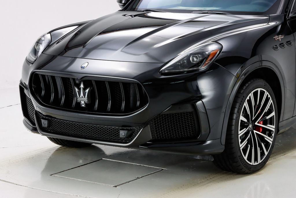 new 2024 Maserati Grecale car, priced at $107,002