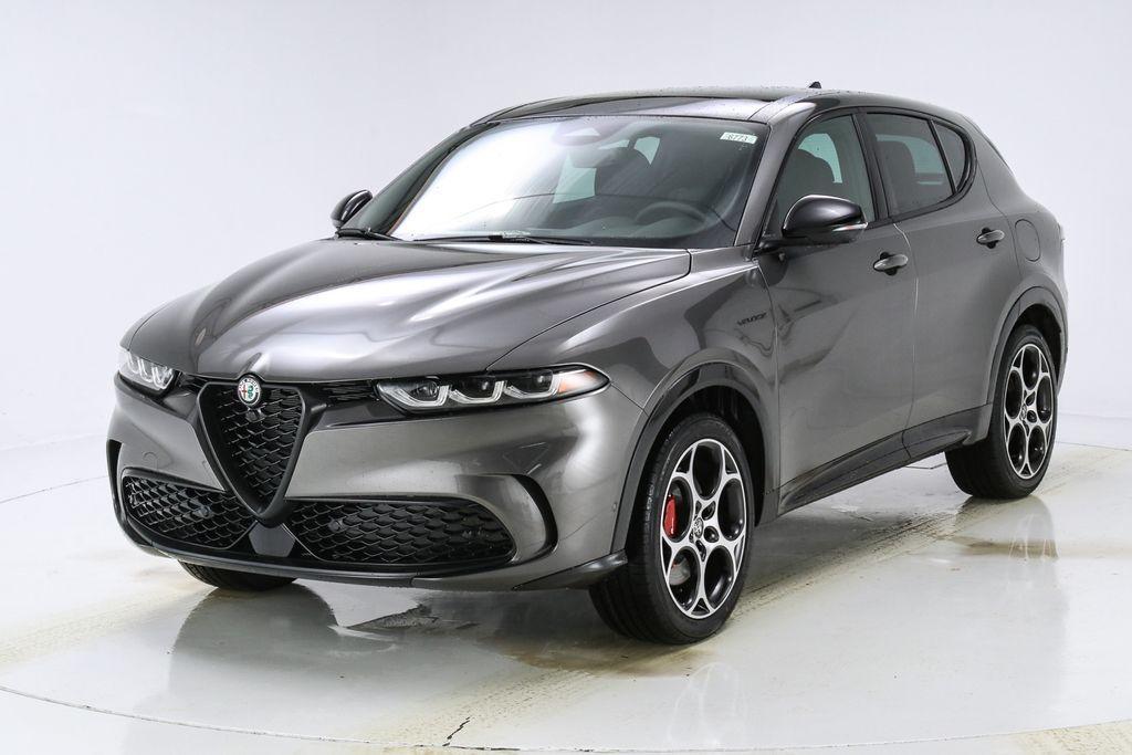 new 2024 Alfa Romeo Tonale car, priced at $54,295