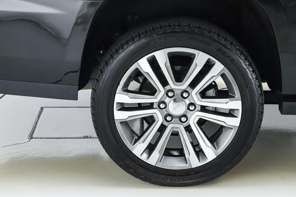 used 2020 GMC Yukon XL car, priced at $32,999