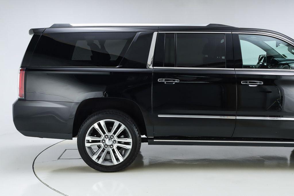 used 2020 GMC Yukon XL car, priced at $32,999
