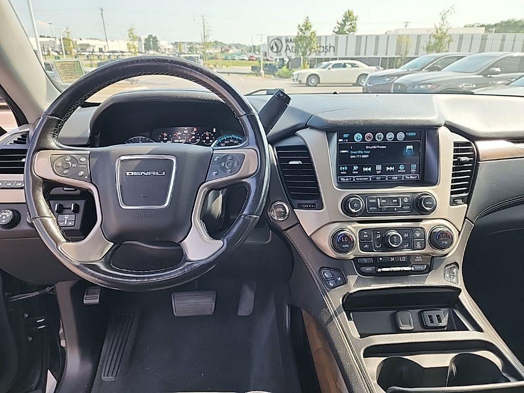 used 2020 GMC Yukon XL car, priced at $34,999