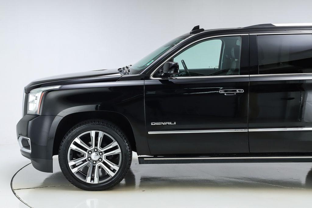 used 2020 GMC Yukon XL car, priced at $32,999