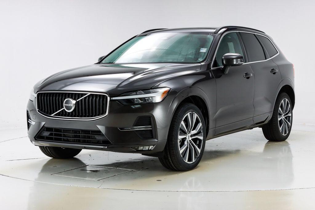 used 2022 Volvo XC60 car, priced at $31,400