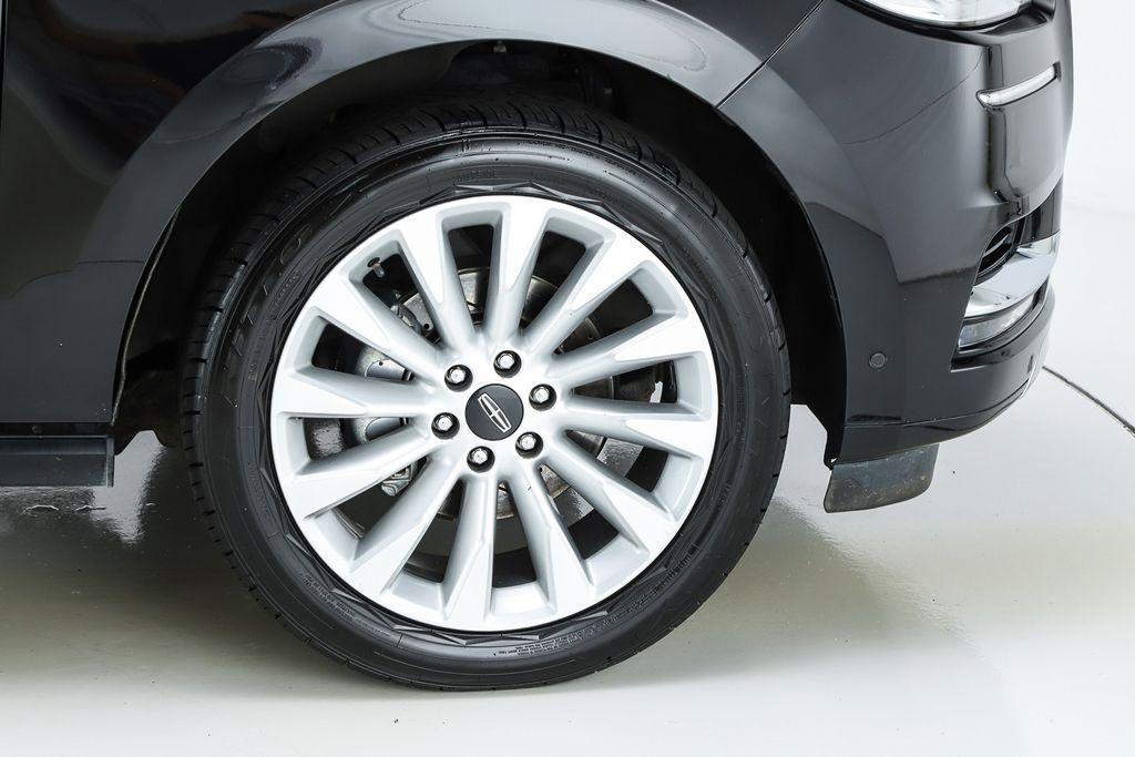 used 2020 Lincoln Navigator car, priced at $28,973