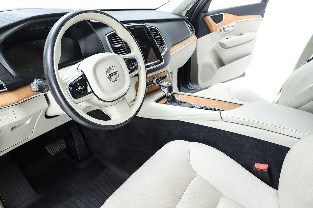 used 2021 Volvo XC90 car, priced at $26,990