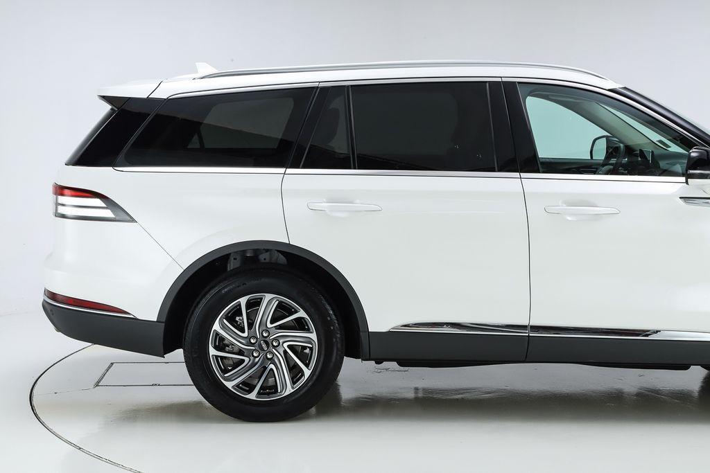 used 2022 Lincoln Aviator car, priced at $41,998