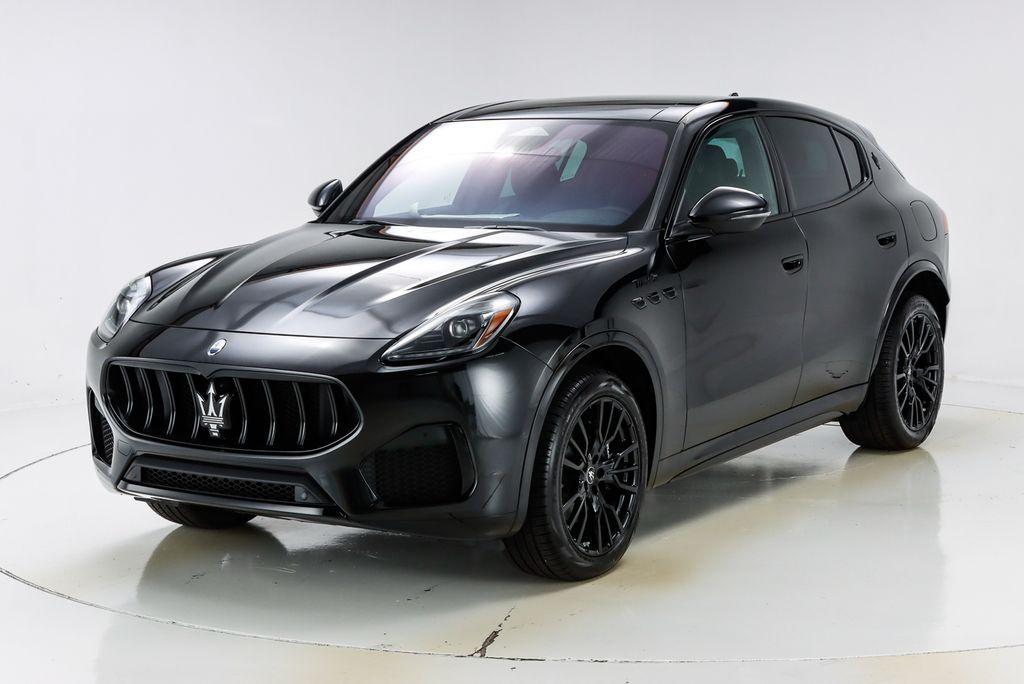 new 2025 Maserati Grecale car, priced at $82,875