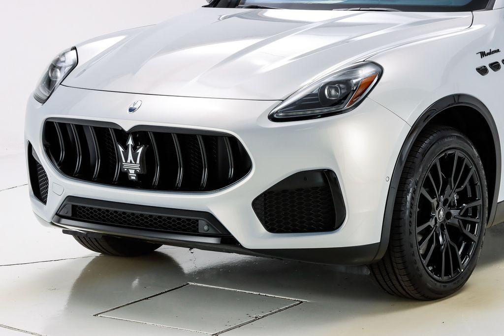 new 2025 Maserati Grecale car, priced at $83,825