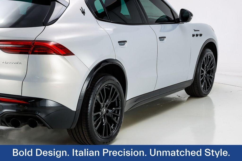 new 2025 Maserati Grecale car, priced at $83,825