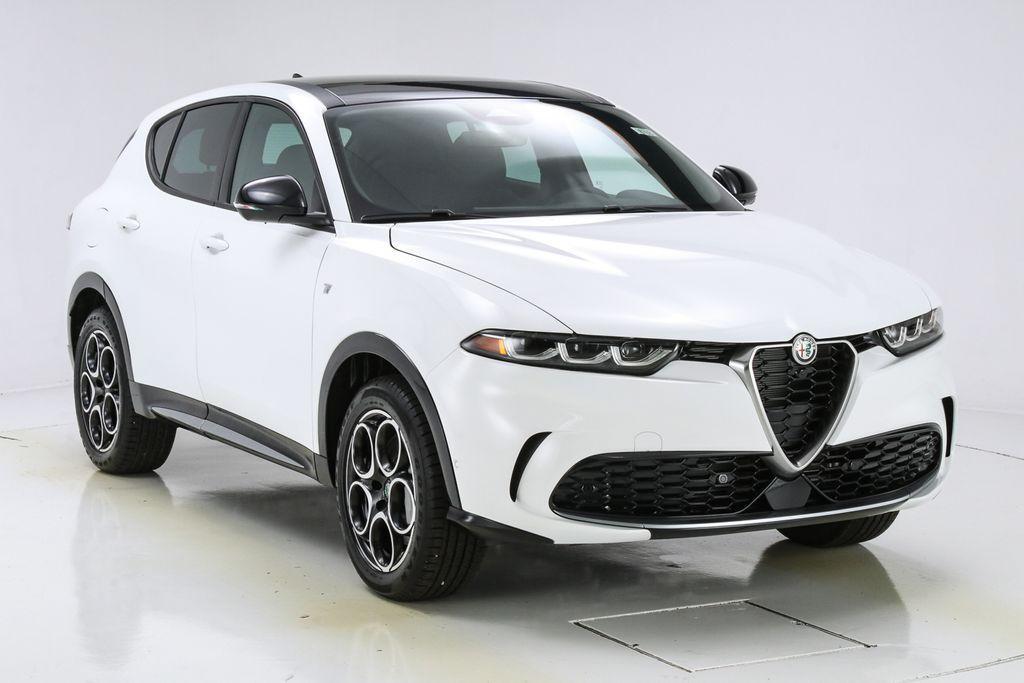 new 2024 Alfa Romeo Tonale car, priced at $50,635