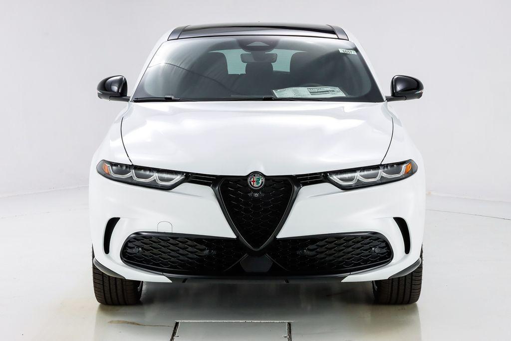 new 2024 Alfa Romeo Tonale car, priced at $54,640