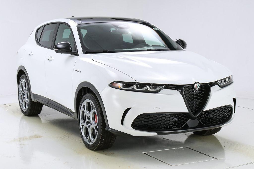 new 2024 Alfa Romeo Tonale car, priced at $56,485