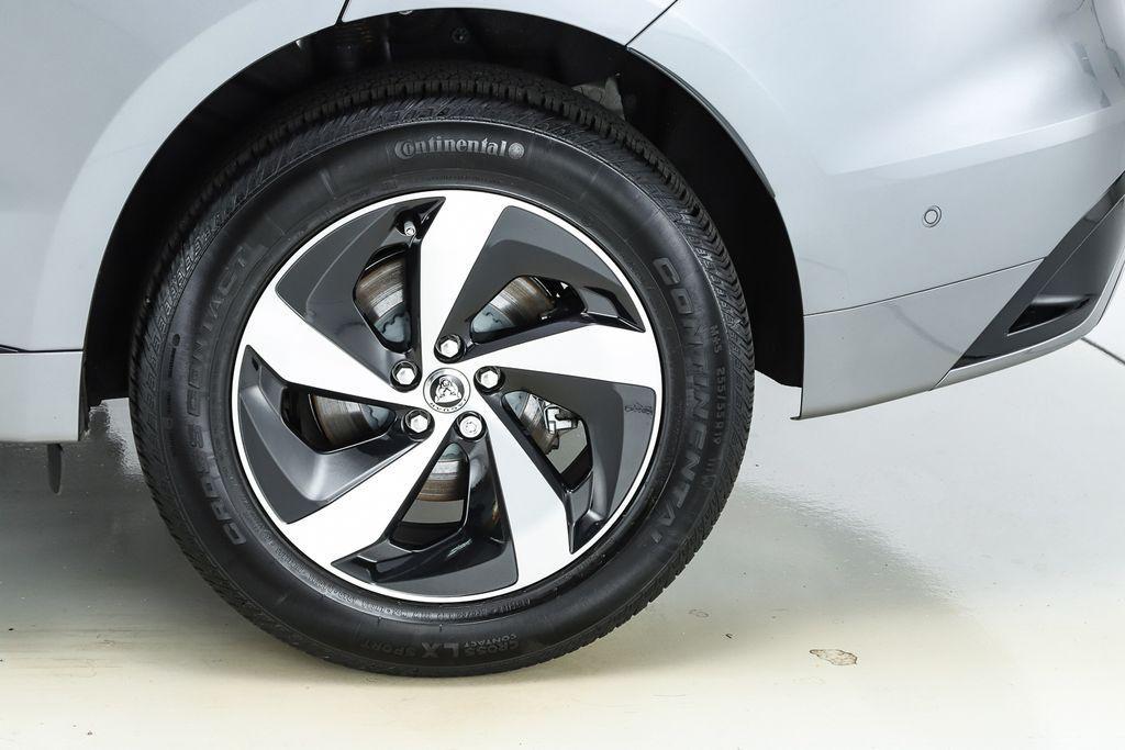 used 2025 Jaguar F-PACE car, priced at $45,862