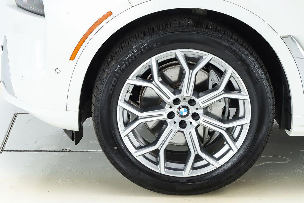 used 2025 BMW X7 car, priced at $74,495