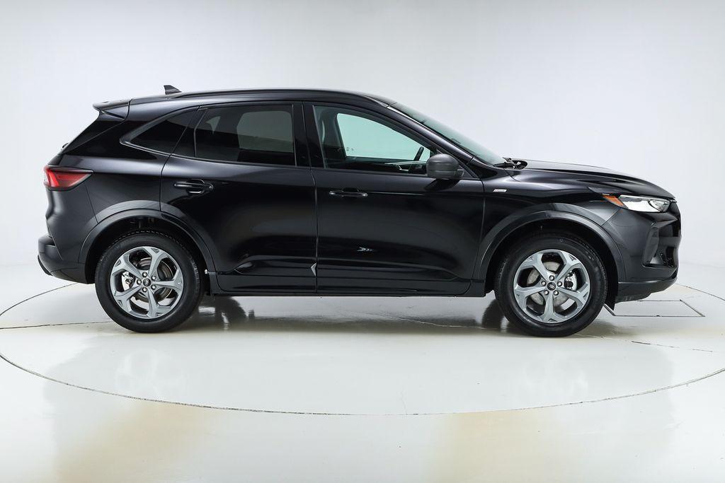 used 2024 Ford Escape car, priced at $26,999
