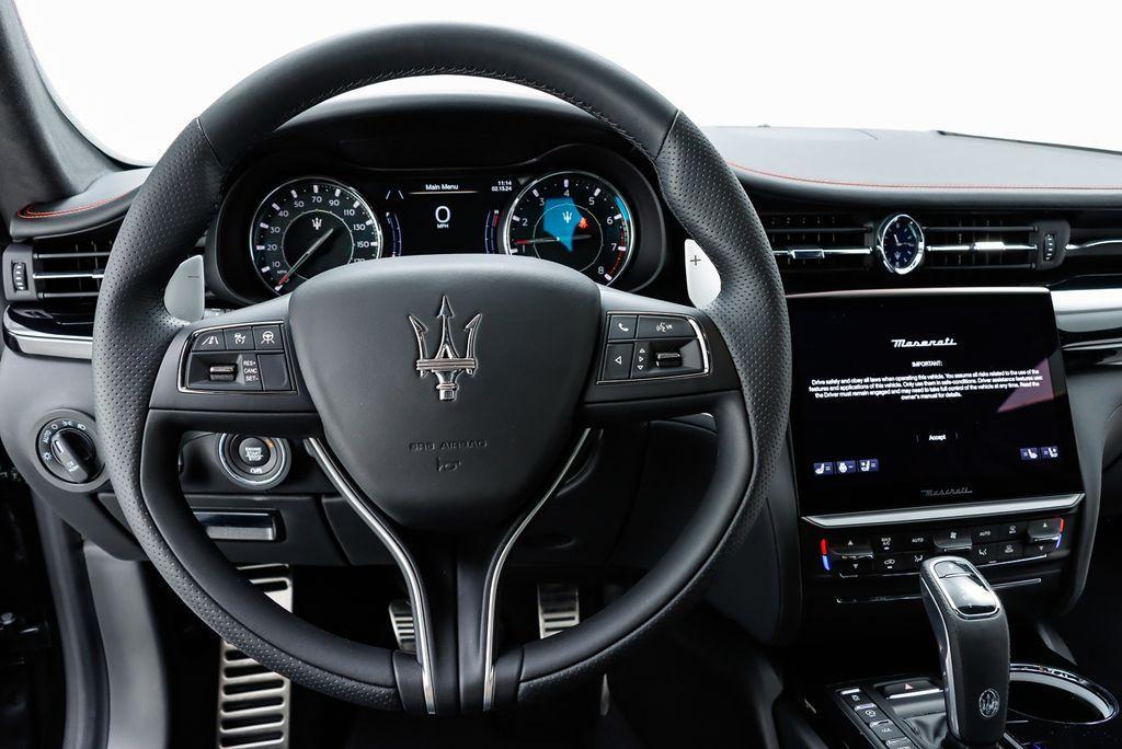 new 2024 Maserati Quattroporte car, priced at $135,868