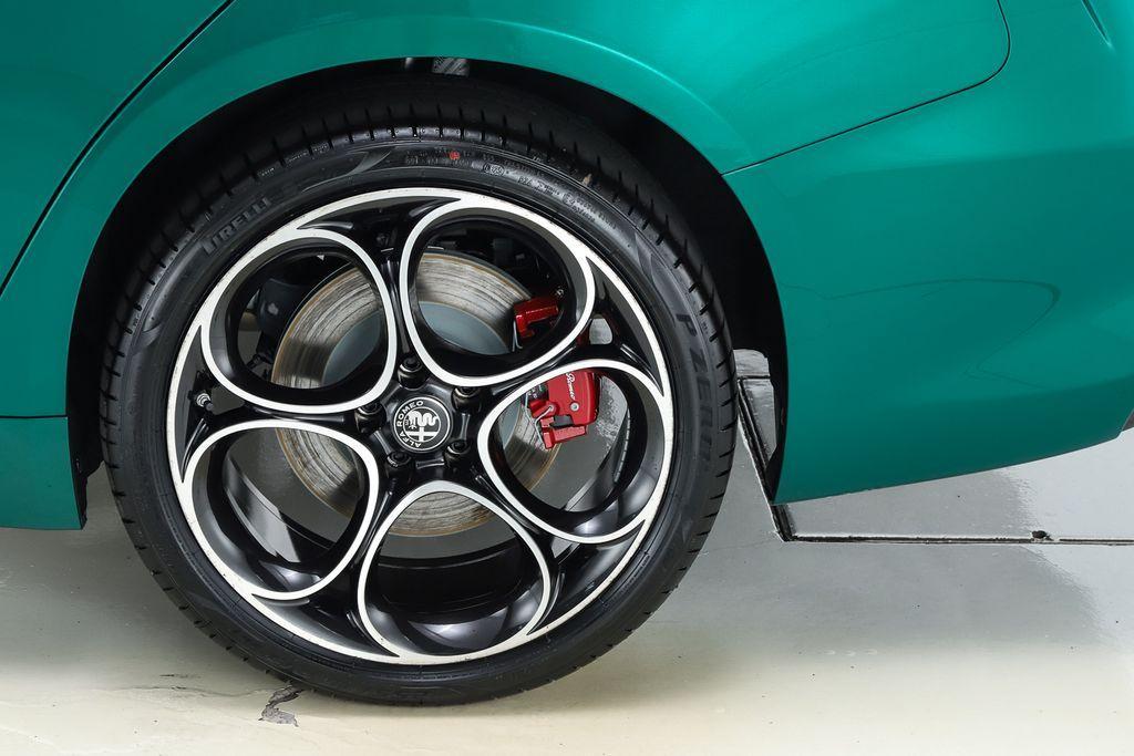 new 2025 Alfa Romeo Giulia car, priced at $59,370